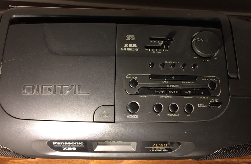 Radio CD double K7 Panasonic RX-DT401 XBS Audio et hifi