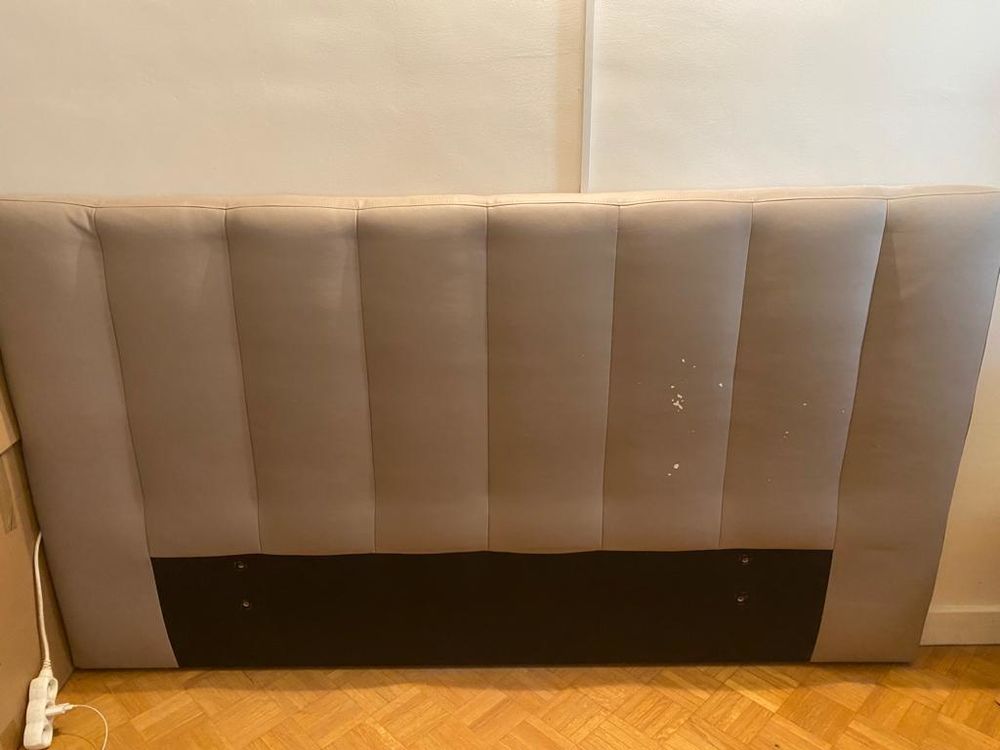 T&ecirc;te de lit D�coration