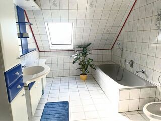  Appartement à louer 4 pièces 100 m²