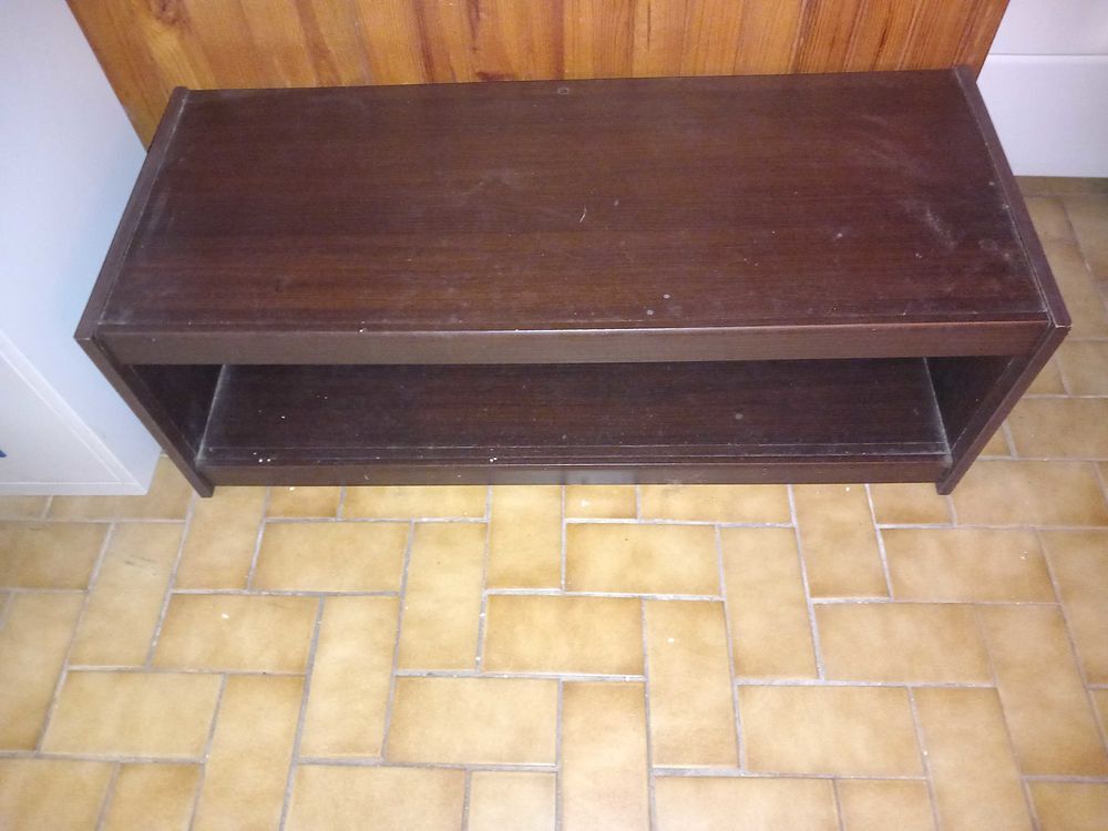 meuble t&eacute;l&eacute; bas Meubles