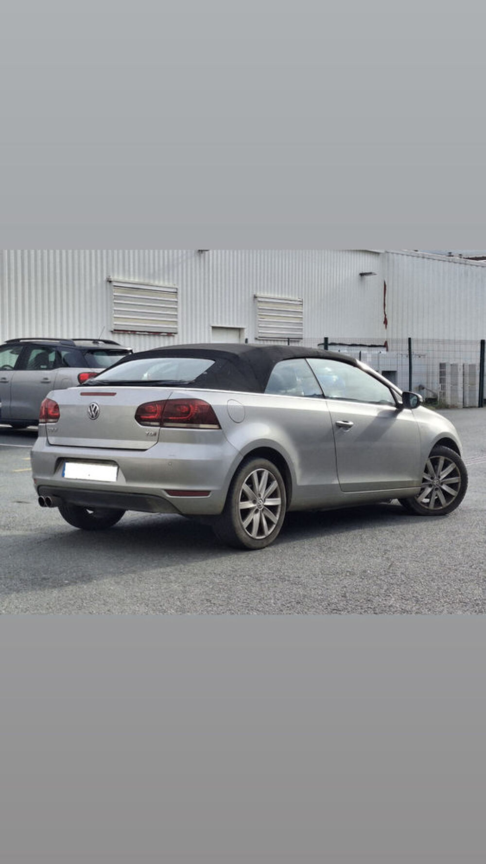 Golf Cabriolet 1.6 TDI 105 FAP 2011 occasion 33240 Saint-Laurent-d'Arce
