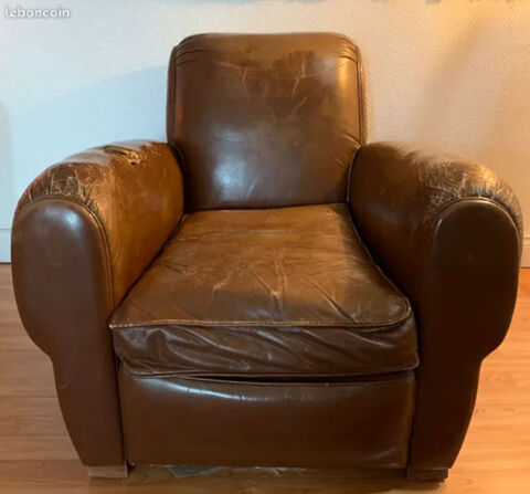 Fauteuil club 30 Saintes (17)