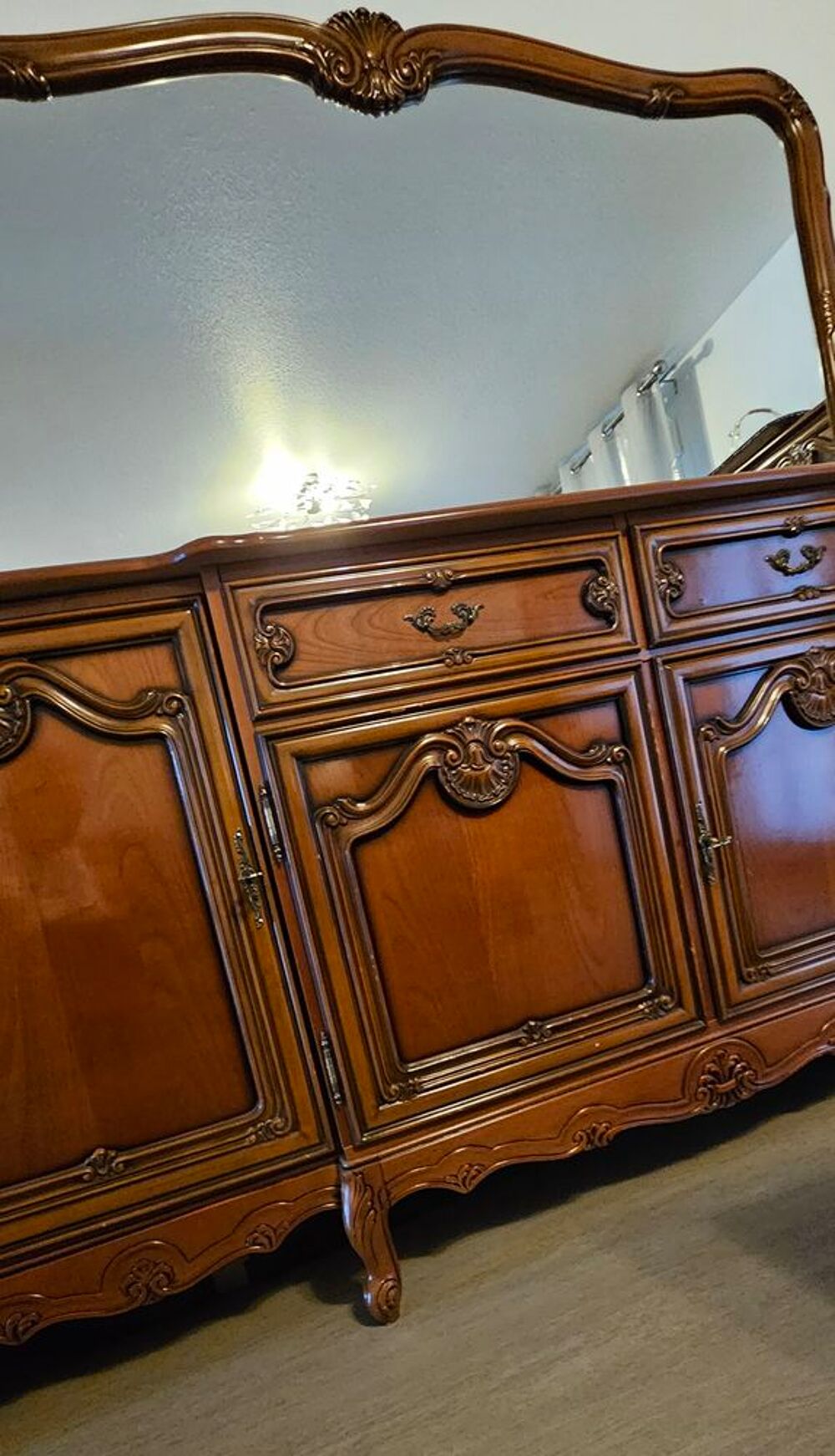 Ensemble. Meuble ch&ecirc;nes Meubles