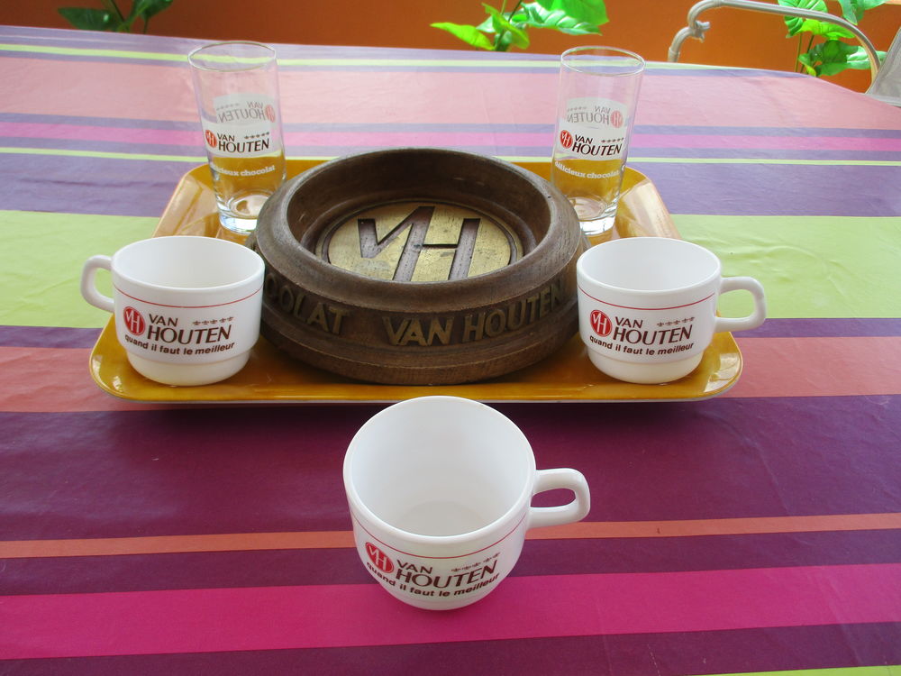 Lot de "VAN HOUTEN" Verres Décoration