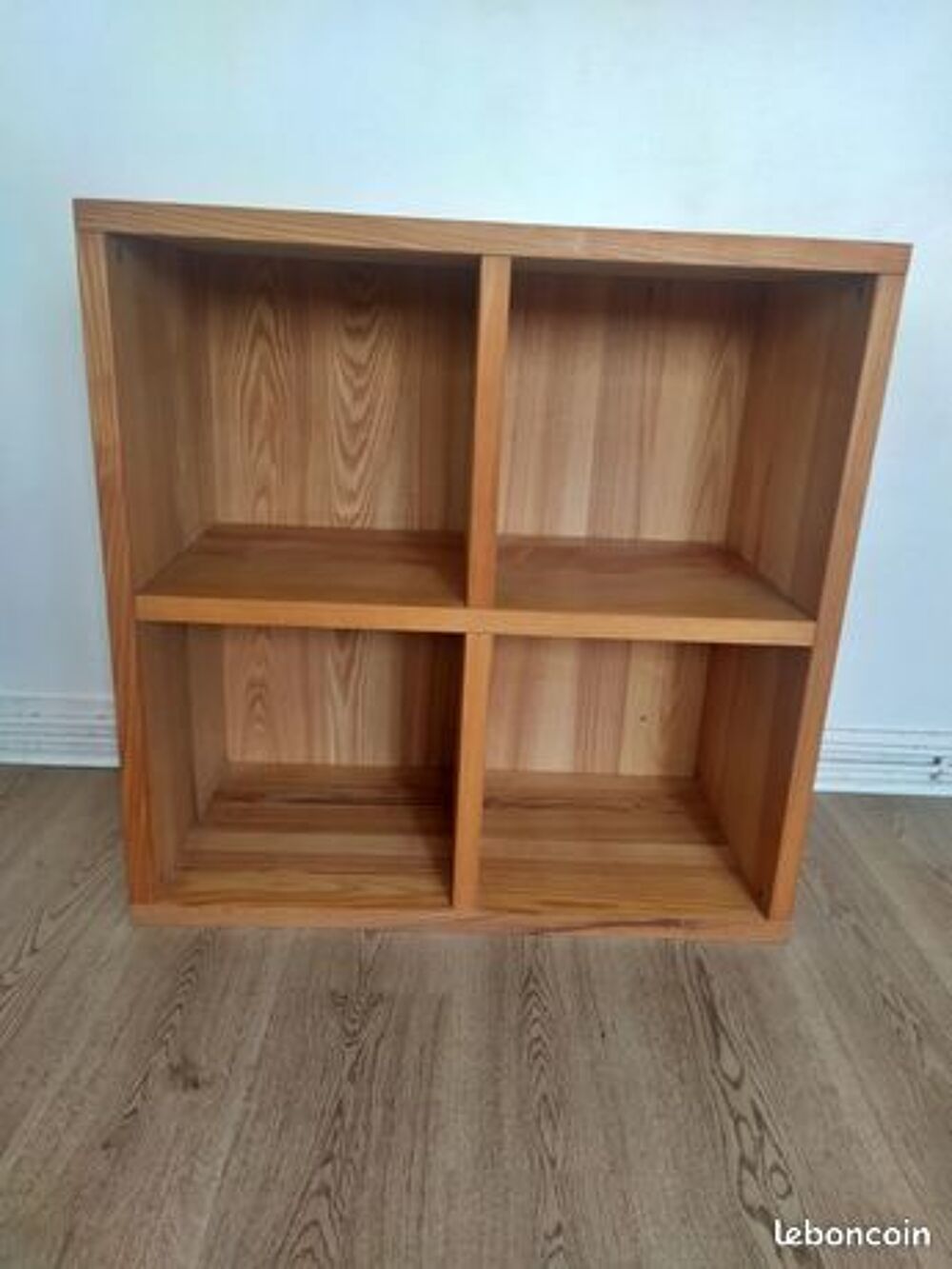 Beau Meuble En Bois Massif ? Tr&egrave;s bon &eacute;tat Meubles