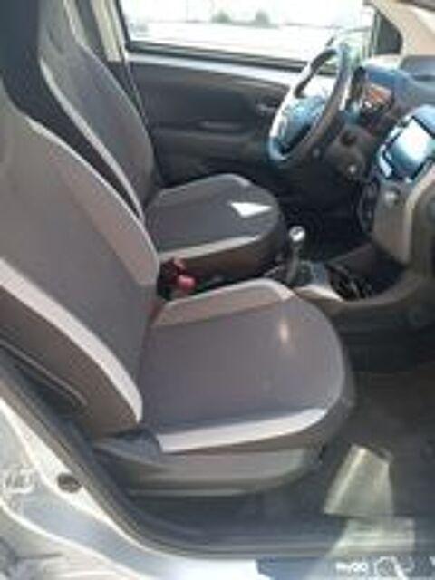 Aygo 1.0 VVT-i x-play x-app 2021 occasion 02100 Saint-Quentin