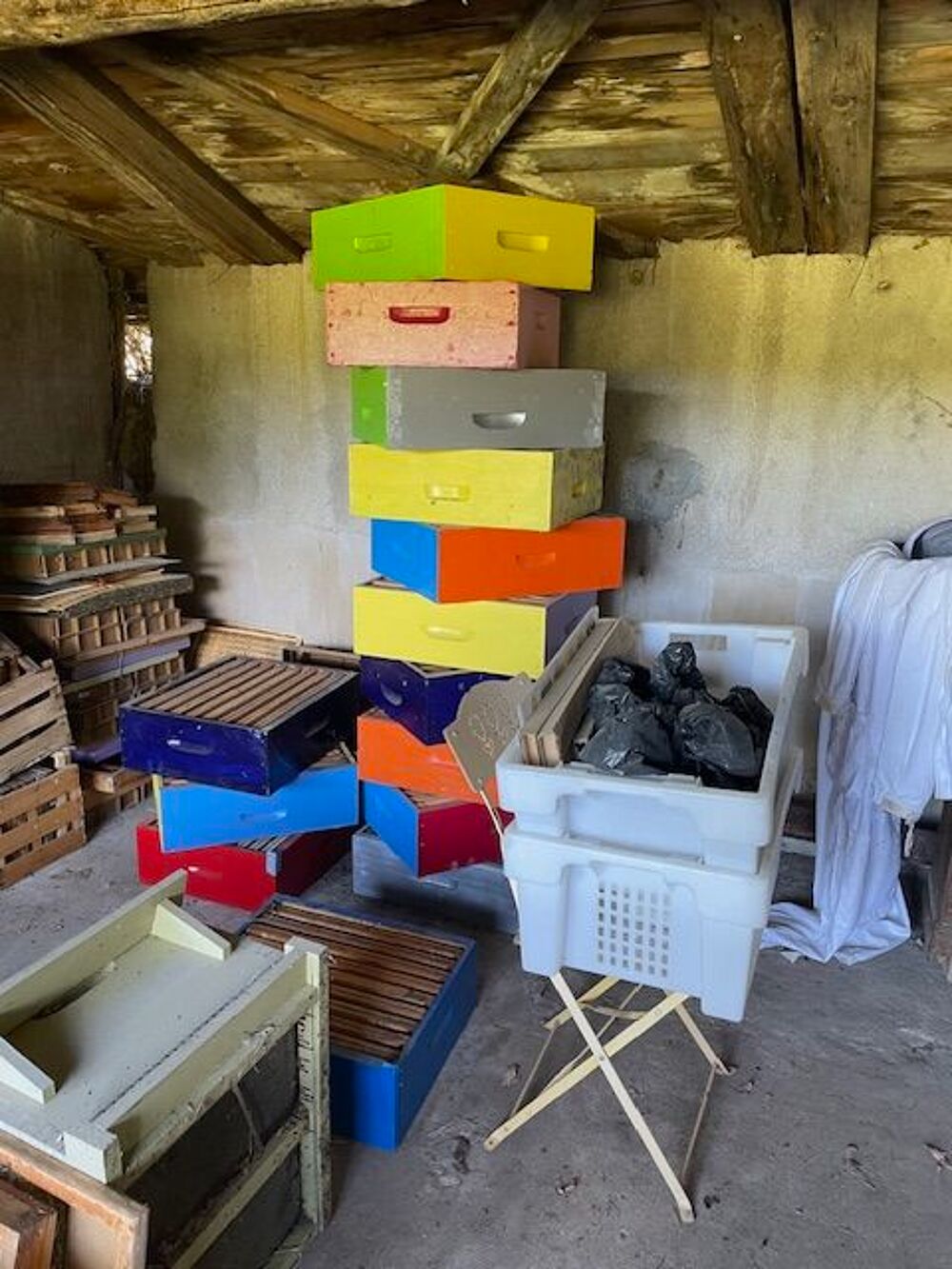 RUCHES MAT&Eacute;RIEL D APICULTURE Jardin
