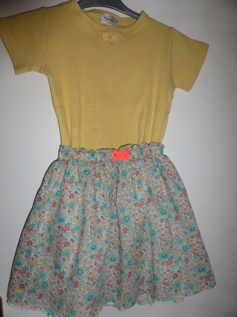 Cyrillus ensemble T-shirt jupe et short fille 10 ans 20 Rueil-Malmaison (92)