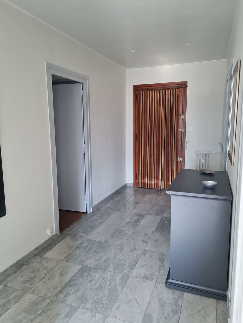 Location Appartement T2 Meublé - Chambéry Chambéry