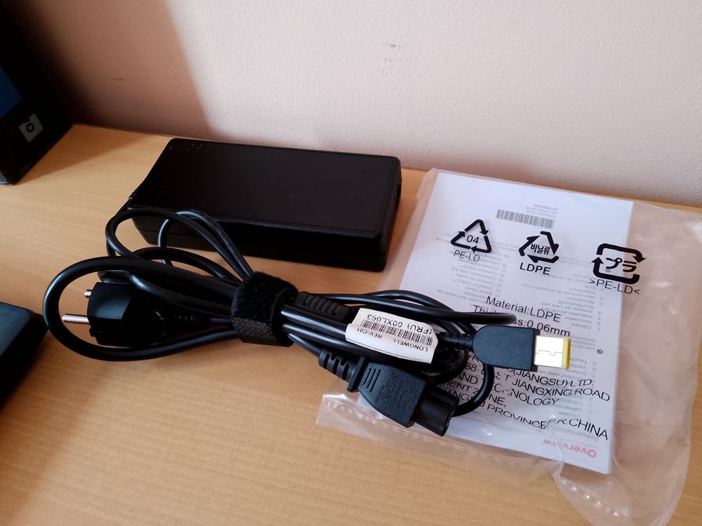 ordinateur portable LENOVO Matériel informatique