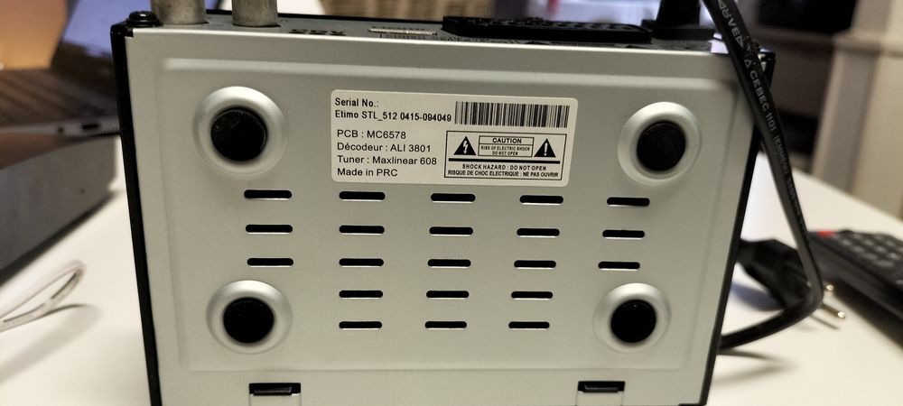 D&eacute;codeur TNT HD CGV Etimo STL avec t&eacute;l&eacute;commande Photos/Video/TV