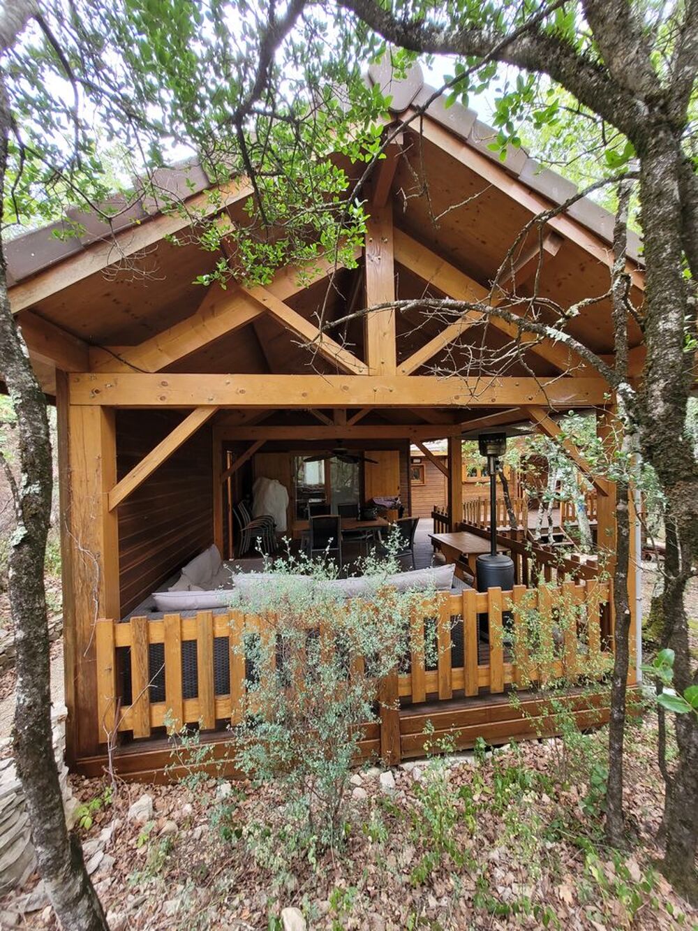 Vente Chalet Très Beau CHALET 22 000 E Voir les Conditions Particulières Lussan