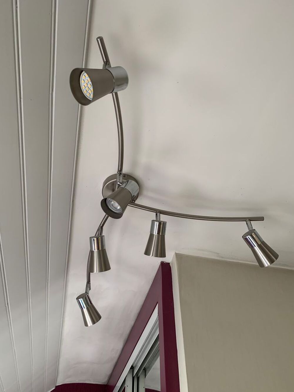 plafonnier &agrave; leds Décoration