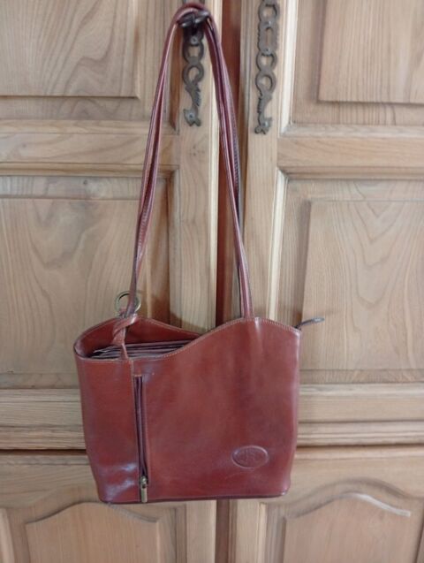 joli sac en cuir 50 Brézins (38)