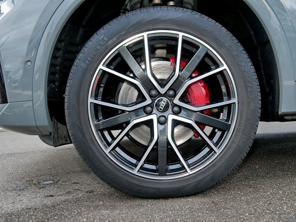 Q5 Sportback 50 TFSIe 299 S tronic 7 Quattro S line 2021 occasion 83000 Toulon
