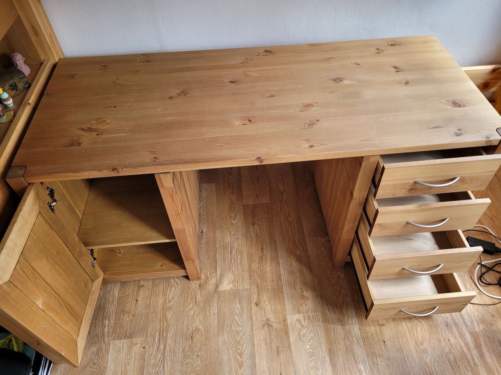 Bureau en pin massif Meubles