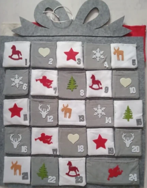 Calendrier de l'Avent réutilisable en tissu
10 Poitiers (86)