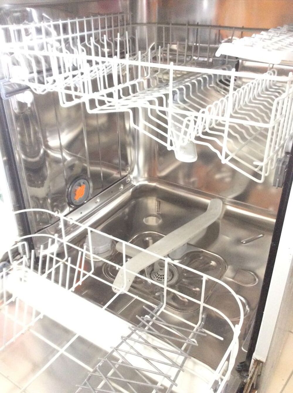 Lave-vaisselle Arthur Martin Electrolux de 14 couverts 
Electroménager