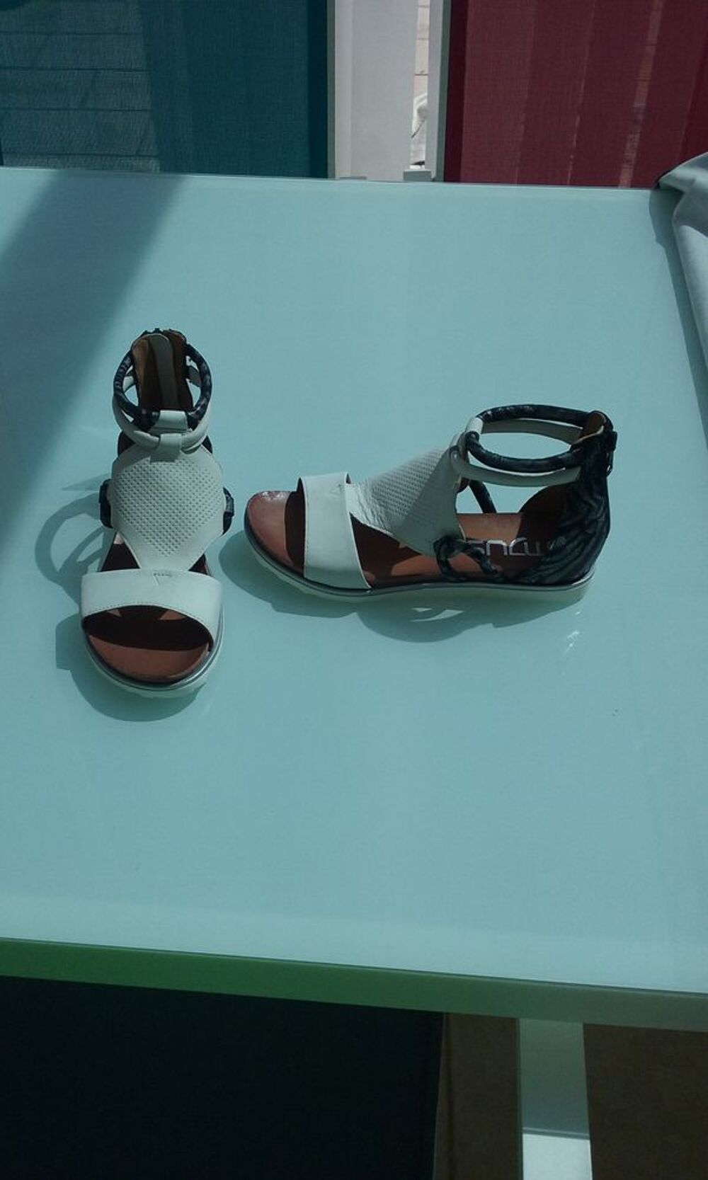 sandales femme t&eacute;l&eacute;phone 0490270425 Chaussures