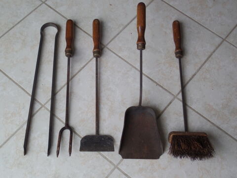 Serviteur de chemine 30 Anor (59)