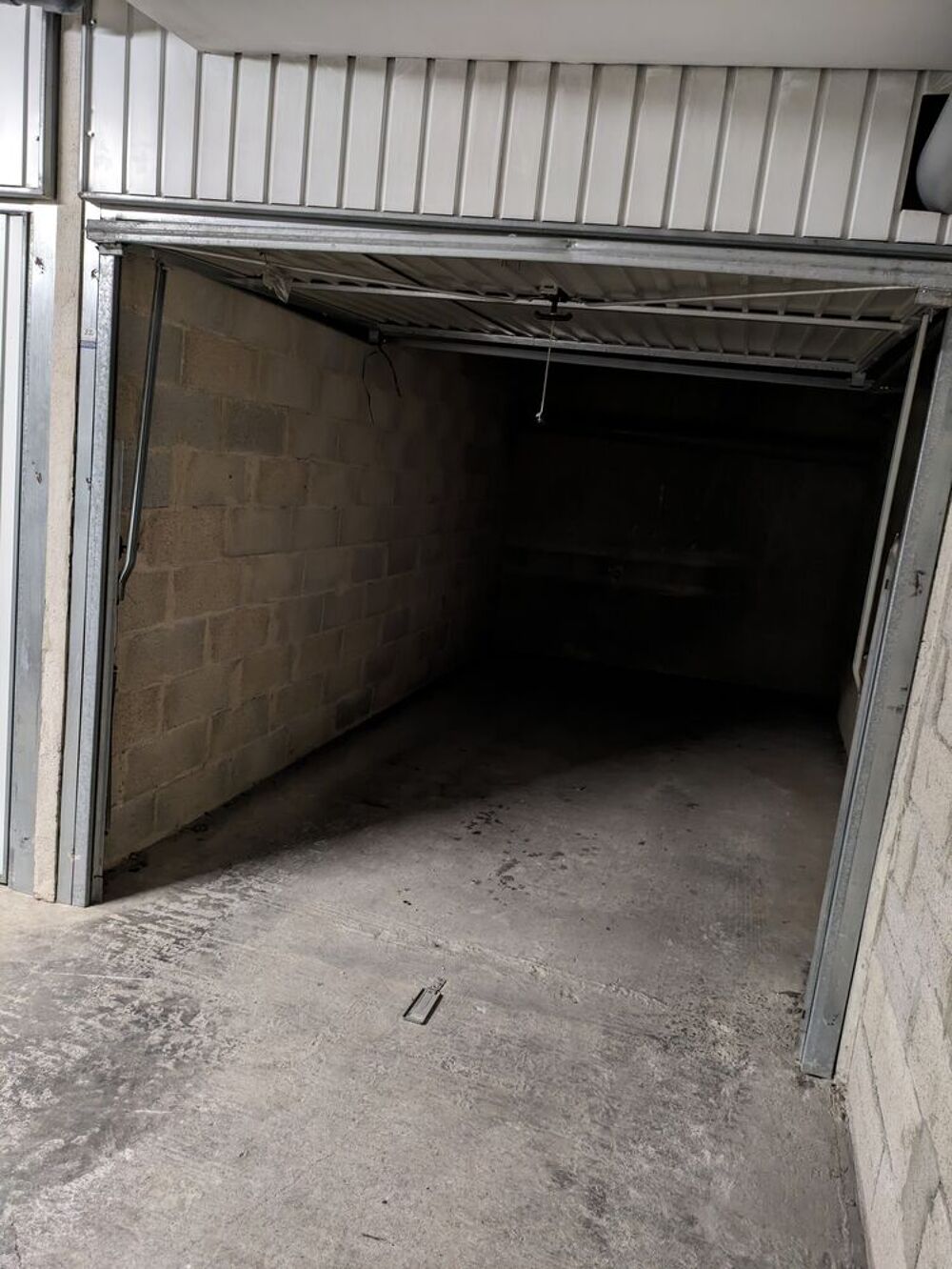 Vente Parking/Garage Box fermé sous sol Marseille 8