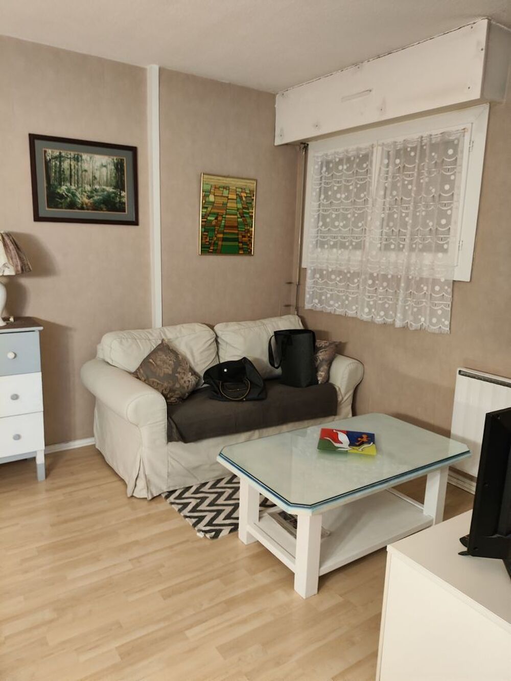 Location Appartement APPARTEMENT T3 MEUBLE AVEC GARAGE SECURISE BORDEAUX Bordeaux