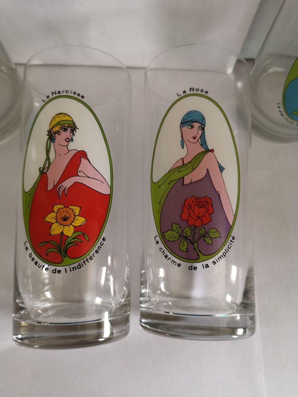 Verres Eau Jus de fruit D&eacute;cor Dame Fleurs Langage Décoration