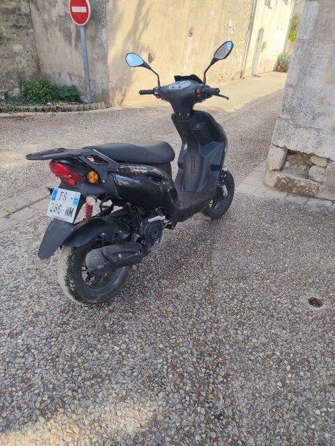 Scooter VESPA 2020 occasion Salles-sur-Mer 17220