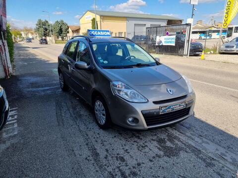 Renault Clio III Estate Clio Estate III 1.2 16V 75 eco2 Expression 2009 occasion Romans-sur-Is&egrave;re 26100