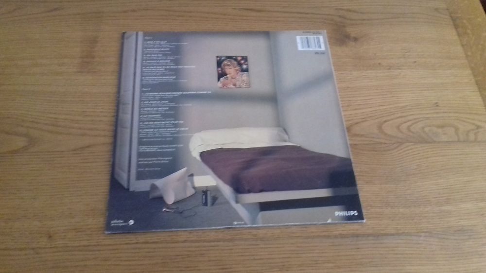 33t Johnny Hallyday - Dr&ocirc;le de M&eacute;tier (1984) Original CD et vinyles