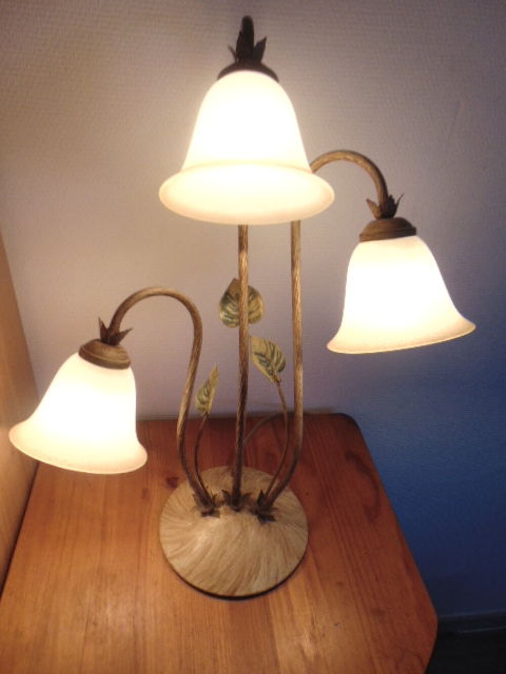 Lampe florale italienne ? Artigiana Lampadari ?? Décoration