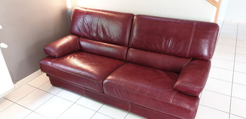 Canapé cuir 3 places - couleur bordeaux 450 Rixheim (68)