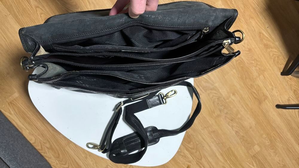 Cartable cuir v&eacute;ritable Maroquinerie