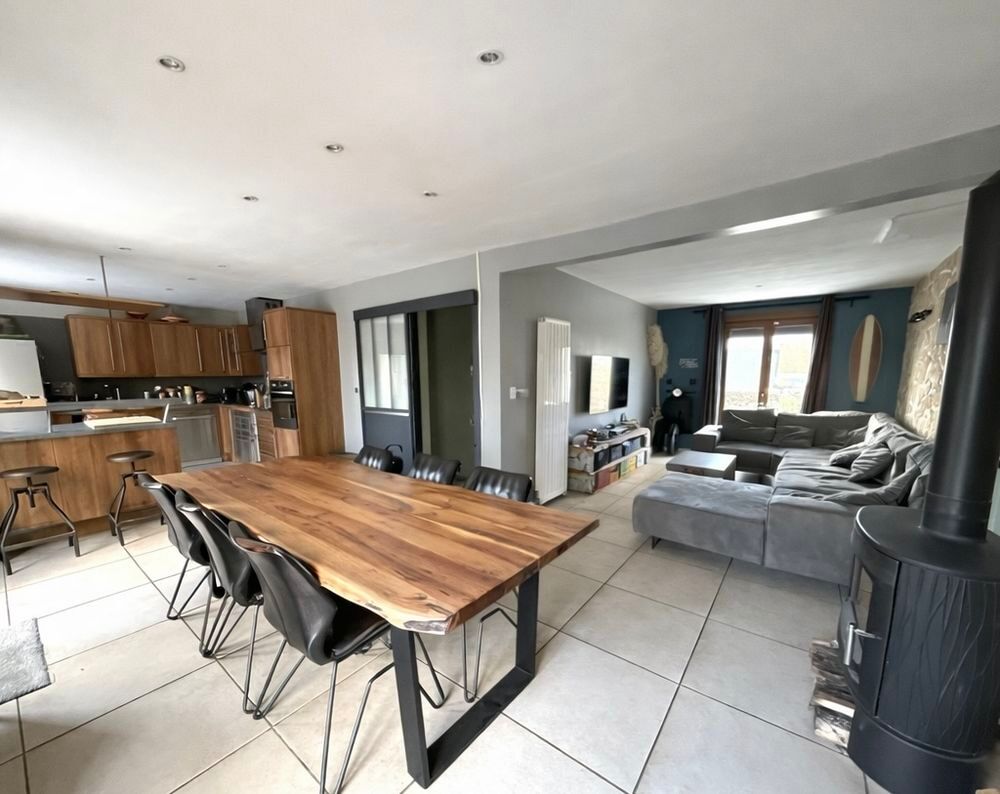 Vente Maison Maison semi-plain pied de 107m2
540m2 de terrain Avion