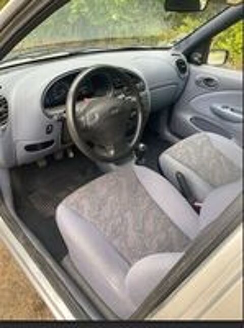 Fiesta 1.3i Declic 1998 occasion 17610 Ch&eacute;rac