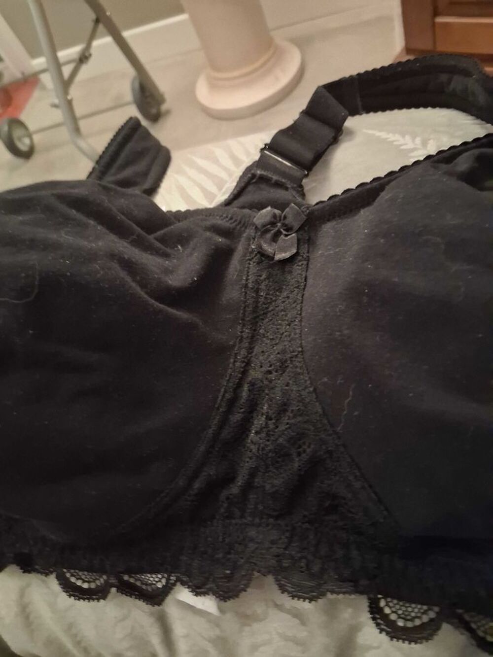 LOT DE DEUX SOUTIENS MOI. MARQUE :NUANCE Vêtements