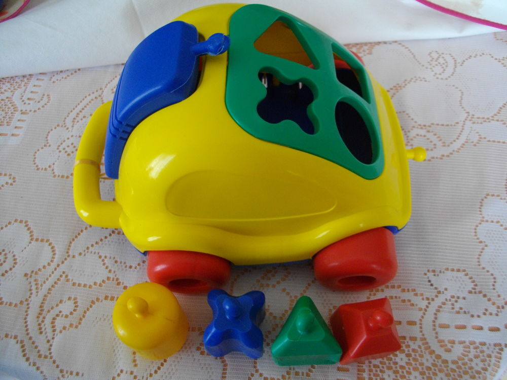 Voiture de formes pour enfant Jeux / jouets