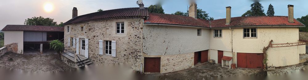Vente Villa Maison de 240m2 sur 7 Ha de terrain en pleine nature Sauveterre-la-lémance