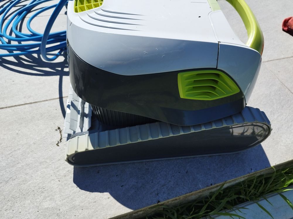 Robot aspirateur piscine Dolphin T35 avec chariot gtie 2 ans Jardin