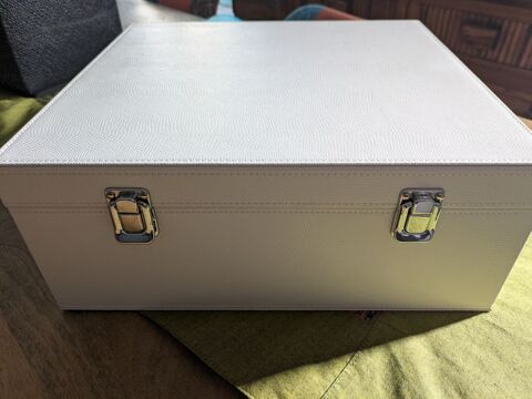 Valisette pour bouteilles 10 Cuers (83)