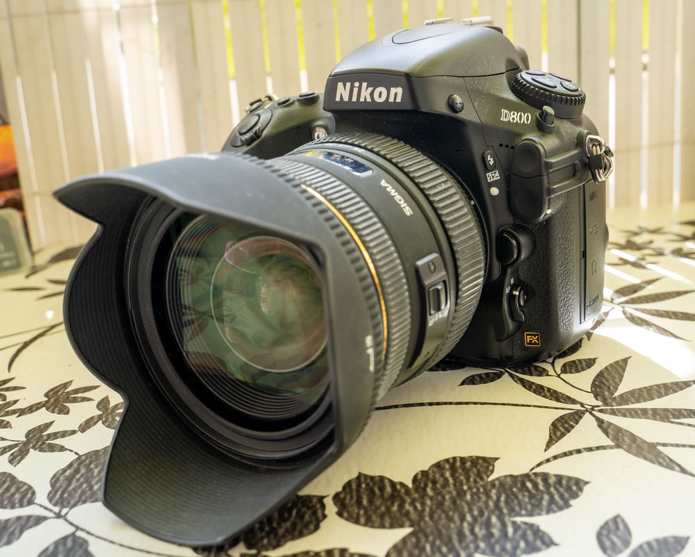 Nikon D800 + Sigma EX 24-70 Photos/Video/TV