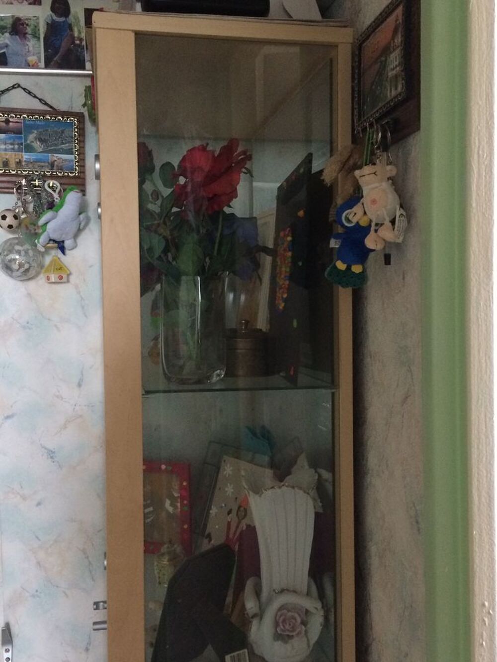 Meuble vitrine d'occasion &agrave; vendre Meubles
