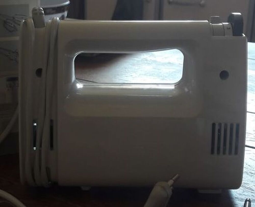 Mixer Batteur Philips HR1500 Electroménager