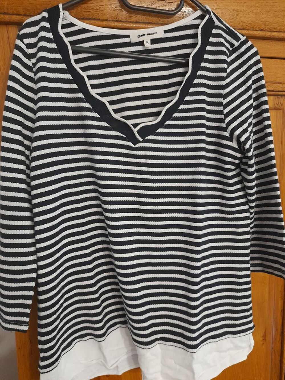 Tee shirt M grain de malice Vêtements
