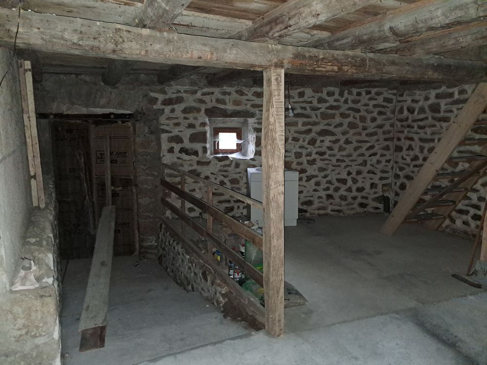 Vente Maison Maison a rnove Pradelles