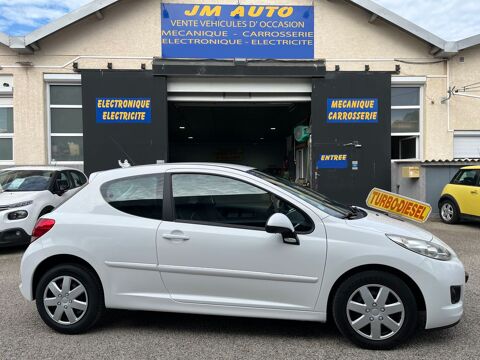 Peugeot 207 1.6 HDi 90ch FAP 99g BLUE LION Active 2011 occasion Firminy 42700