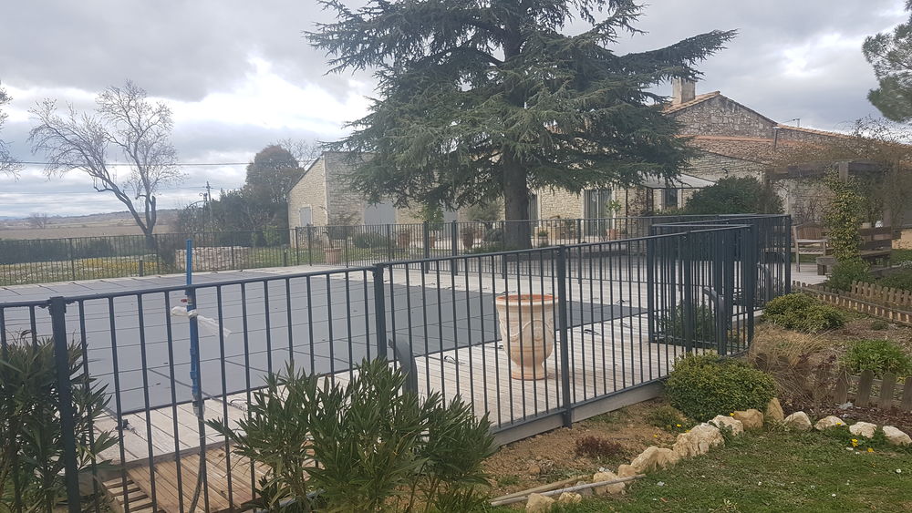 DESTCOKAGE BARRIERES PISCINE FER Jardin