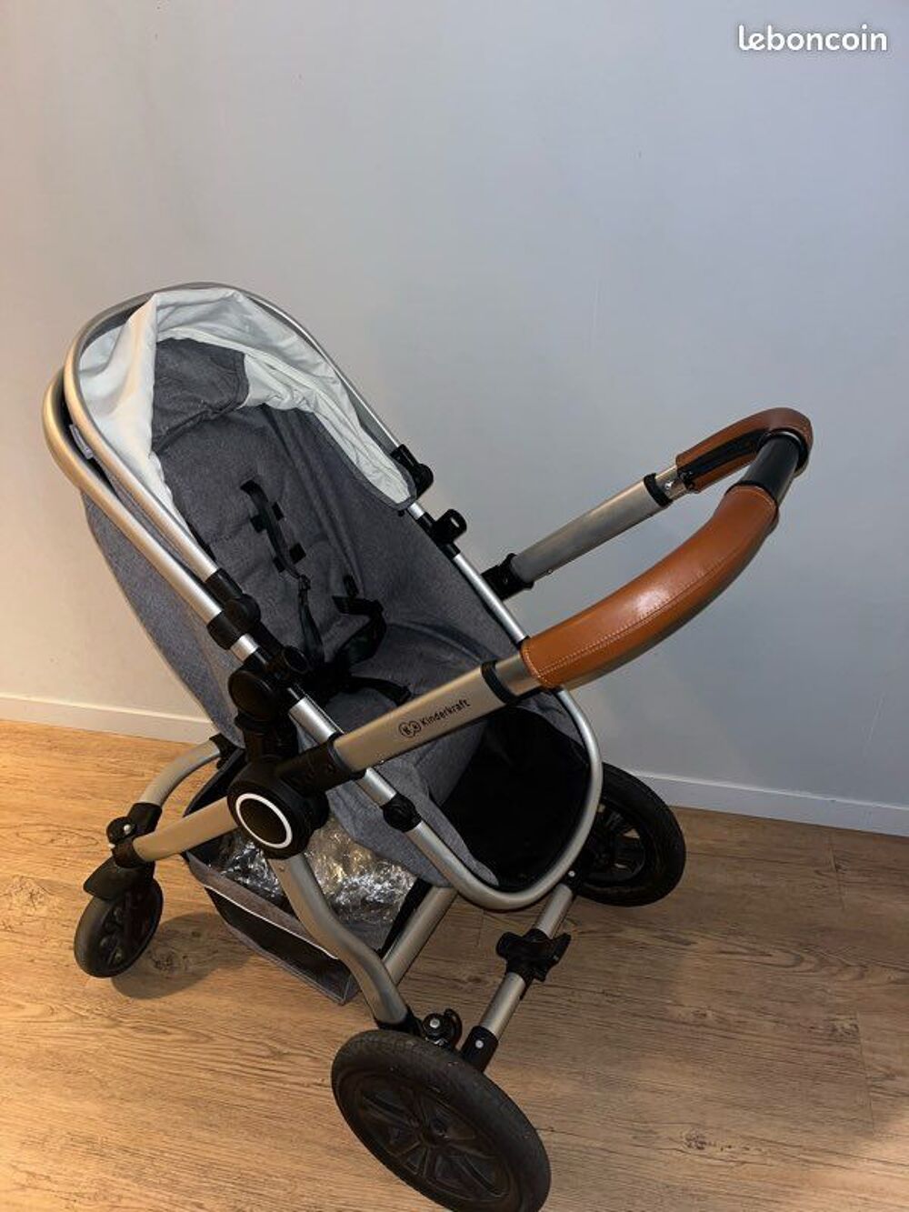 Poussette Kinderkraft 3en1 Puriculture