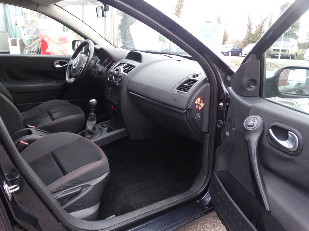 M&eacute;gane II 1.5 dCi 105 eco2 Dynamique 2007 occasion 68490 Ottmarsheim