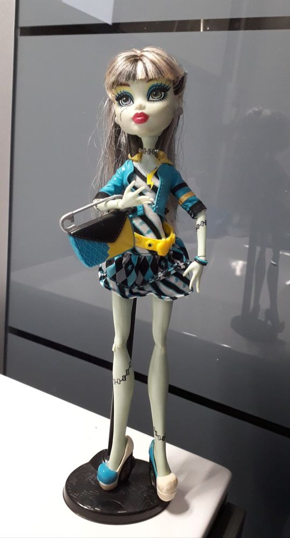 Poup&eacute;e Monster High : FRANKIE STEIN 2008 
